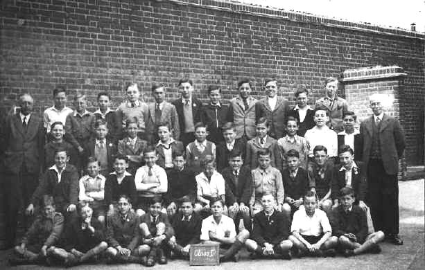 A class at Silver Street School, Edmonton, in 1948 or 1949