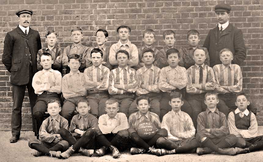 Silver Street School football team, 1907-08