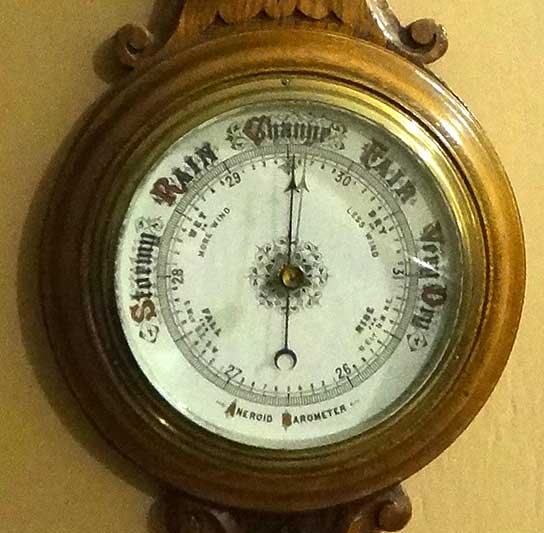 How barometers were used in the past to forecast weather